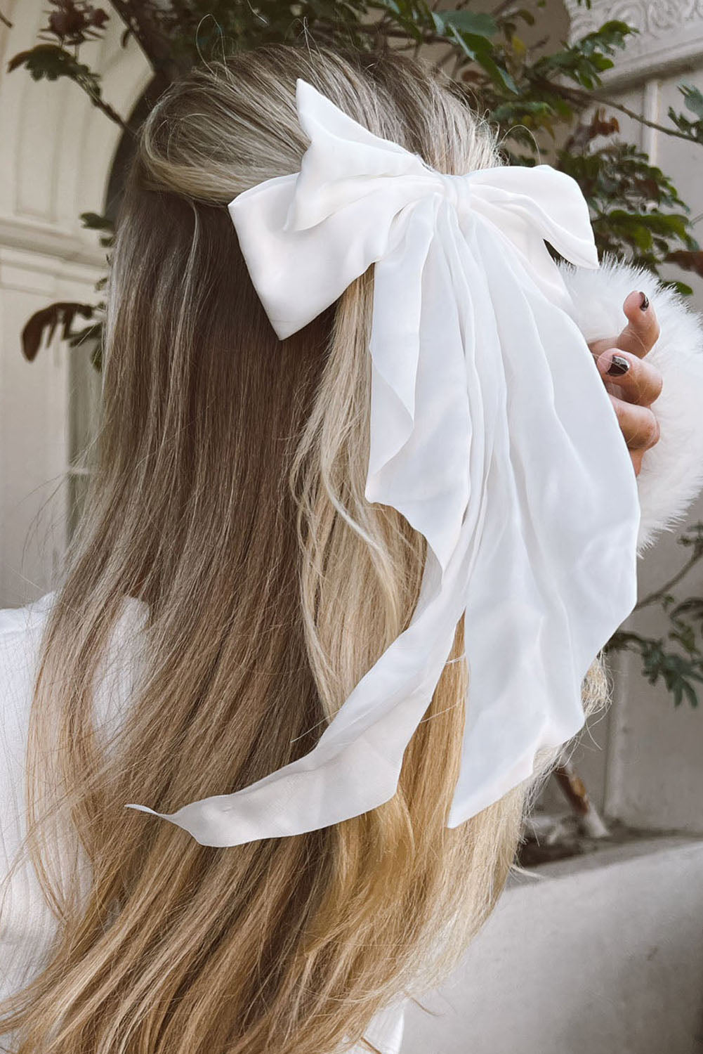 White Ribbon Bowknot Hair Clip