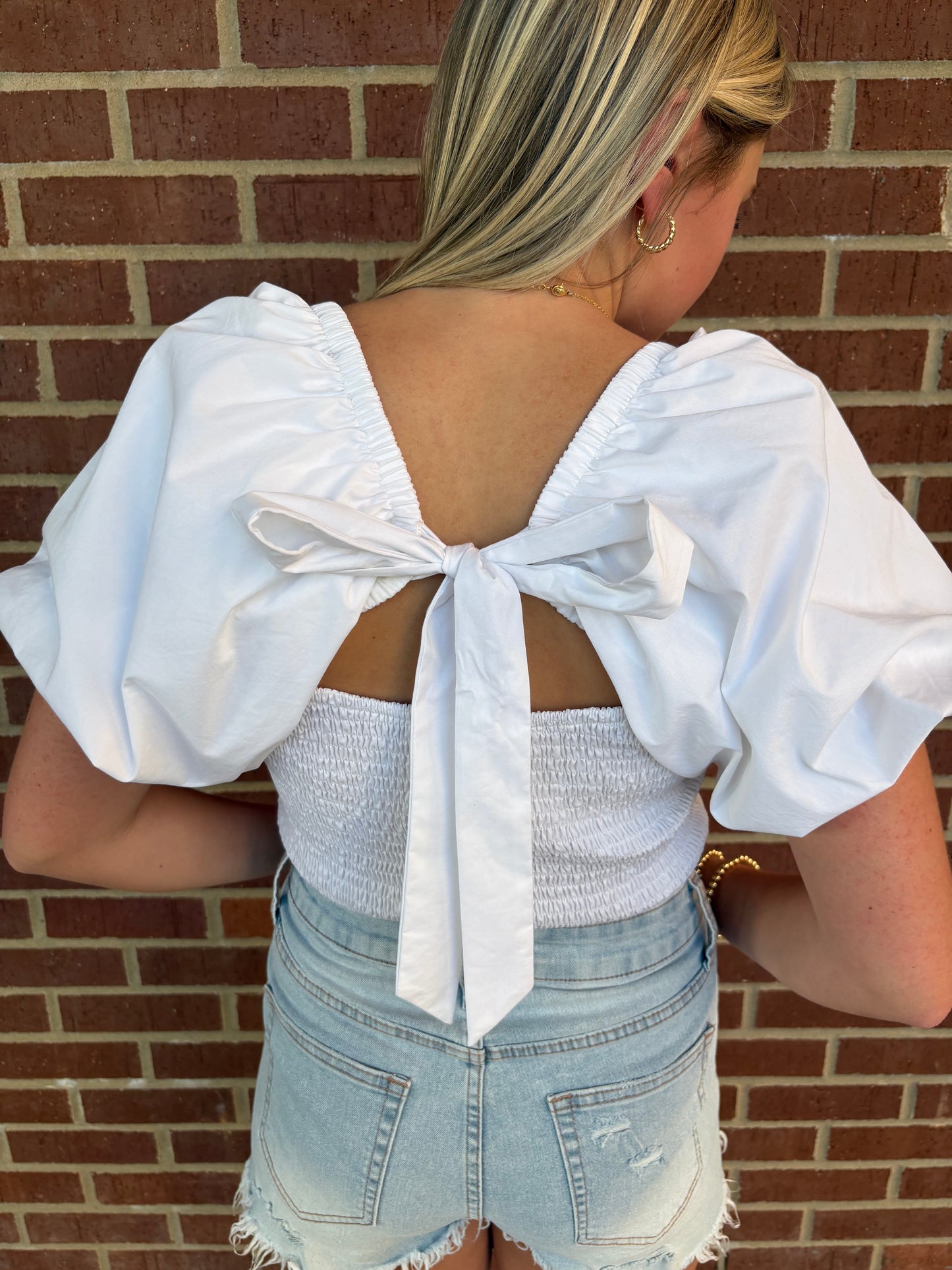 White Puff Sleeved Crop Top