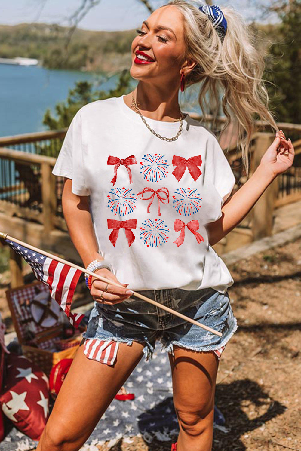 White July 4th Bowknot Graphic Tee