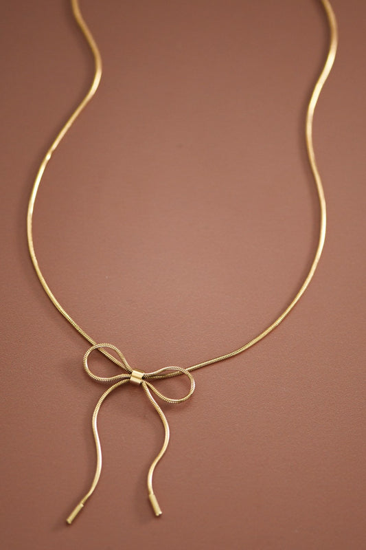 Chain Bow Necklace