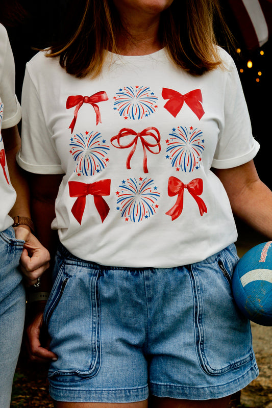 White July 4th Bowknot Graphic Tee